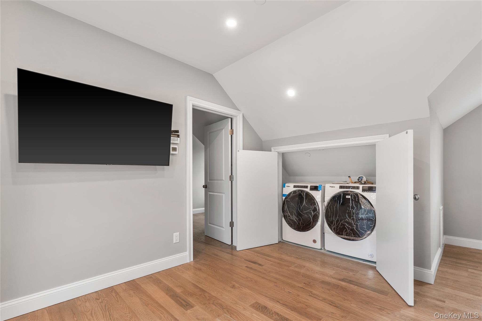 #16 photo, 280 Purchase Street, Rye , NY 10580