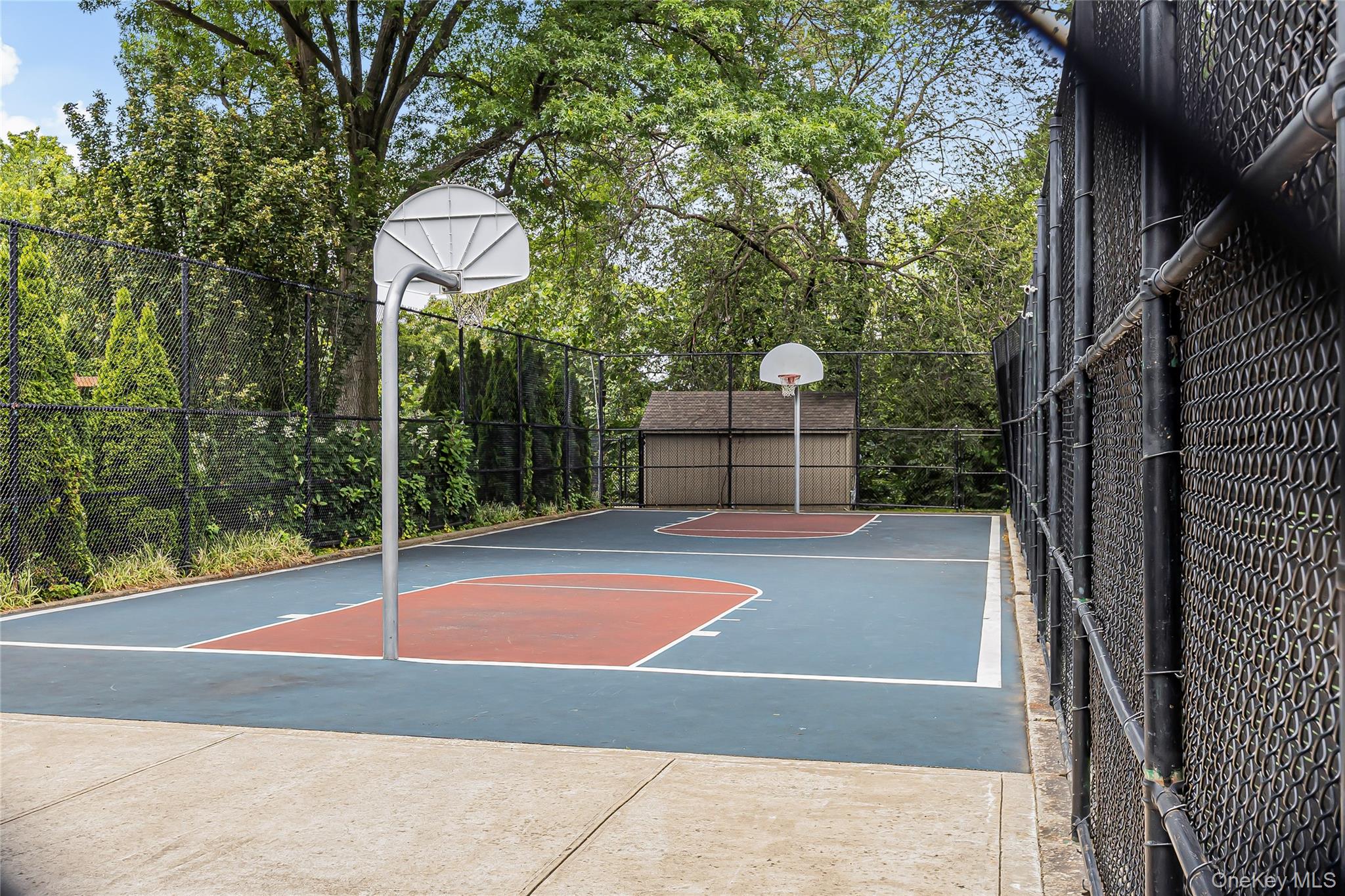 #17 photo, 5800 Arlington Avenue, Bronx , NY 10471