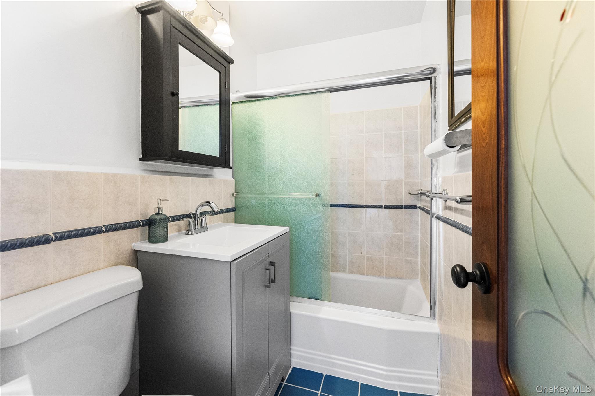 #9 photo, 5800 Arlington Avenue, Bronx , NY 10471