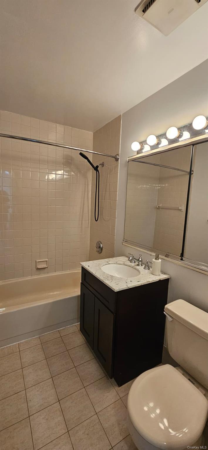 #11 photo, 492 N Broadway, White Plains , NY 10603