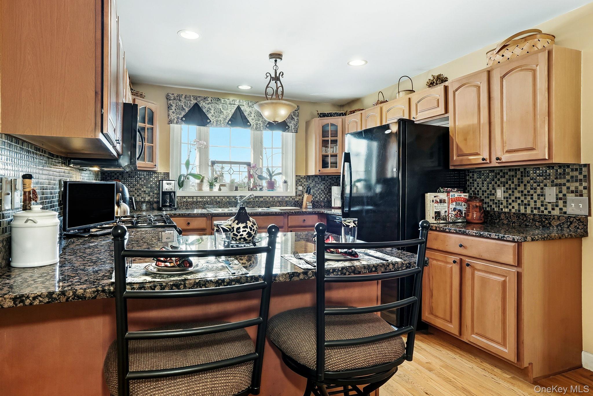 #19 photo, 1604 Pondview Loop, Wappingers Falls , NY 12590