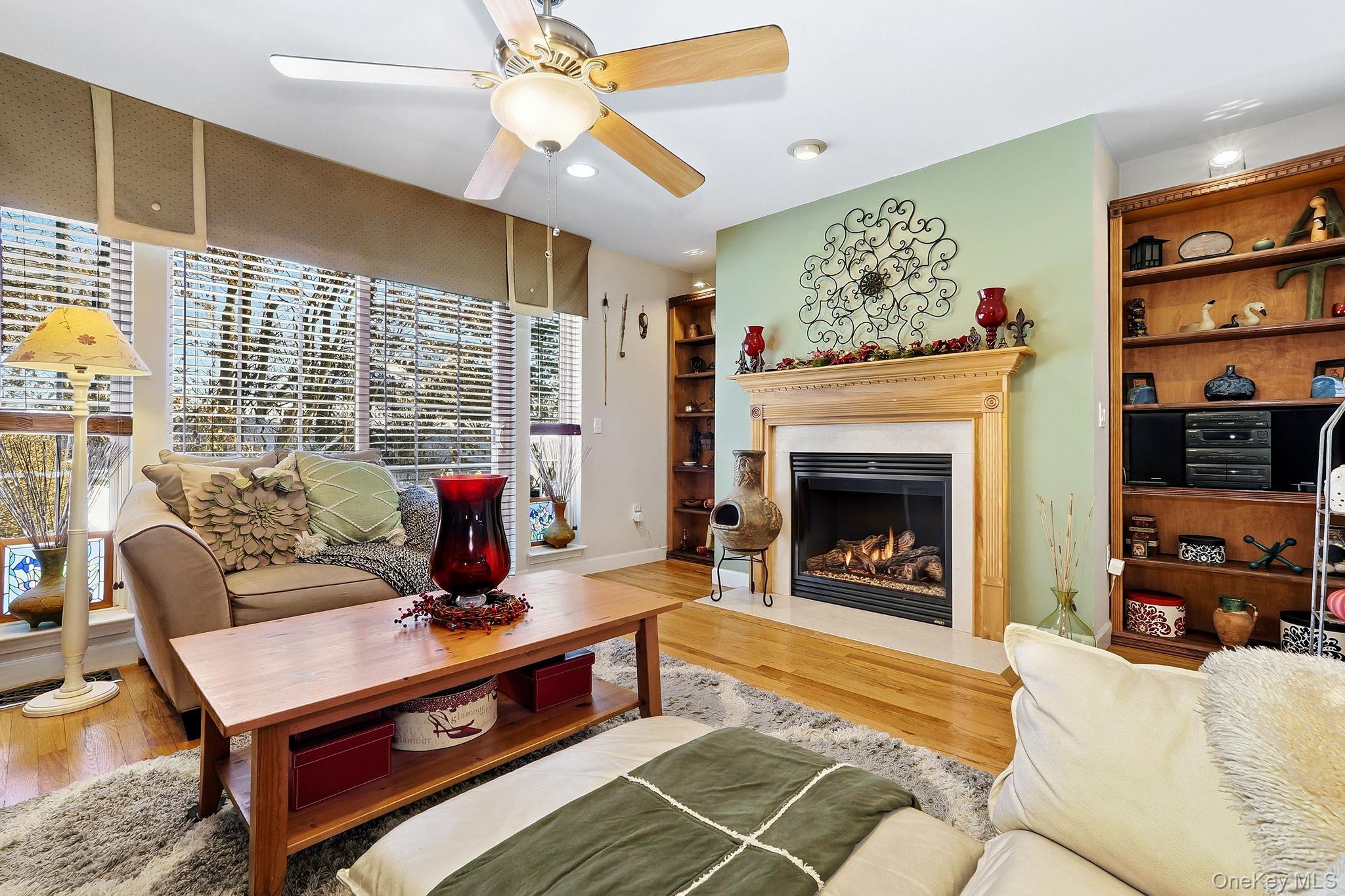 #8 photo, 1604 Pondview Loop, Wappingers Falls , NY 12590