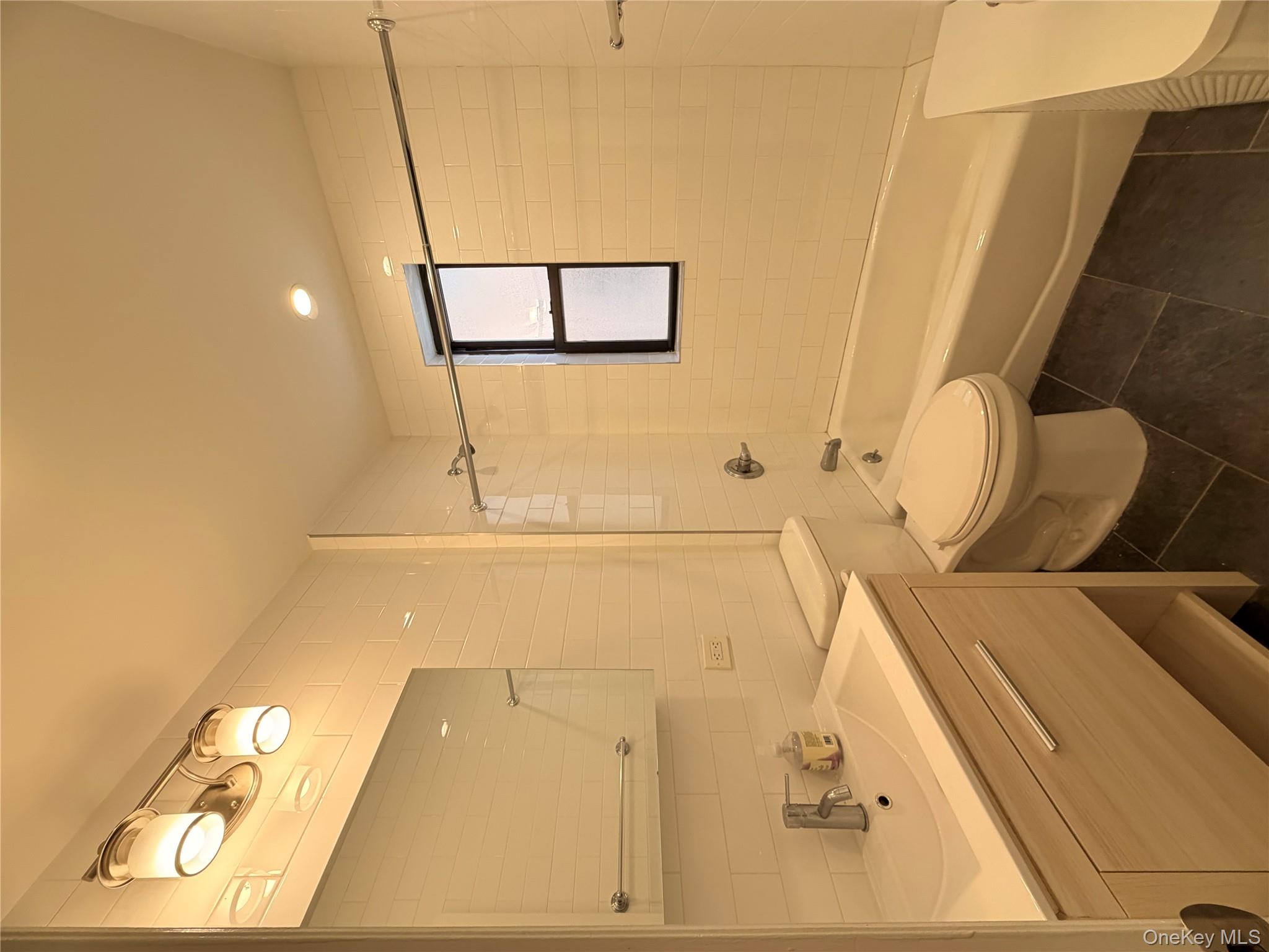 #3 photo, 10920 Queens Boulevard, Forest Hills , NY 11375