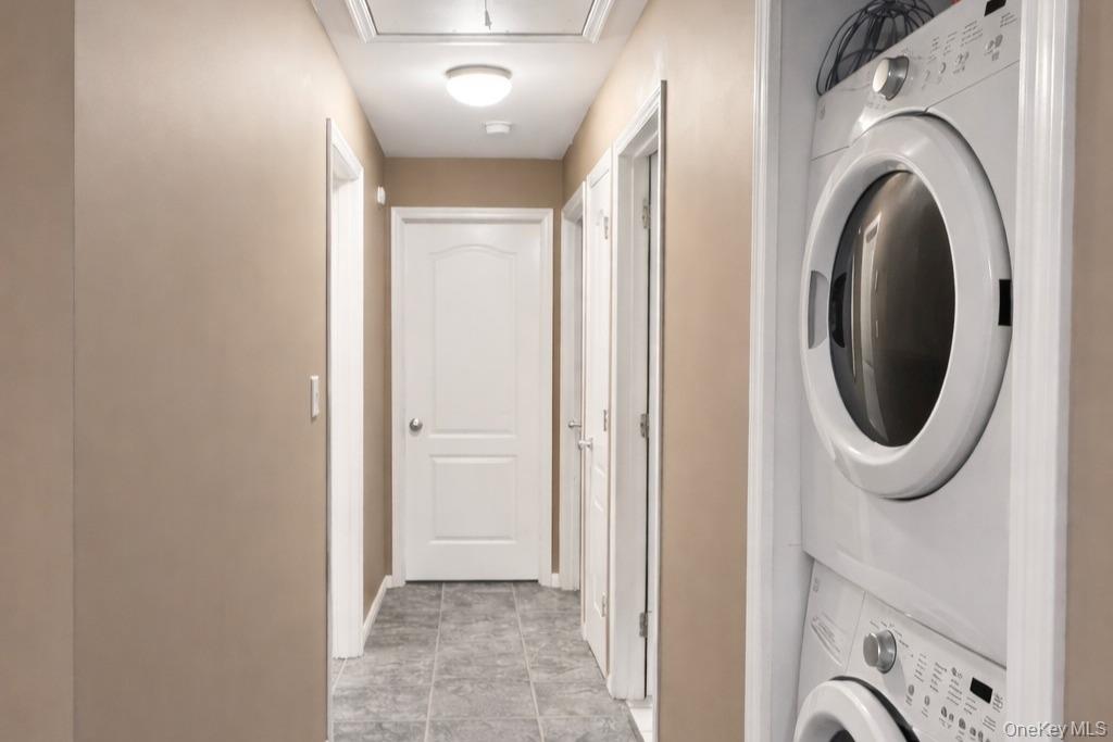 #5 photo, 82 Brushwood Drive, Shirley , NY 11967