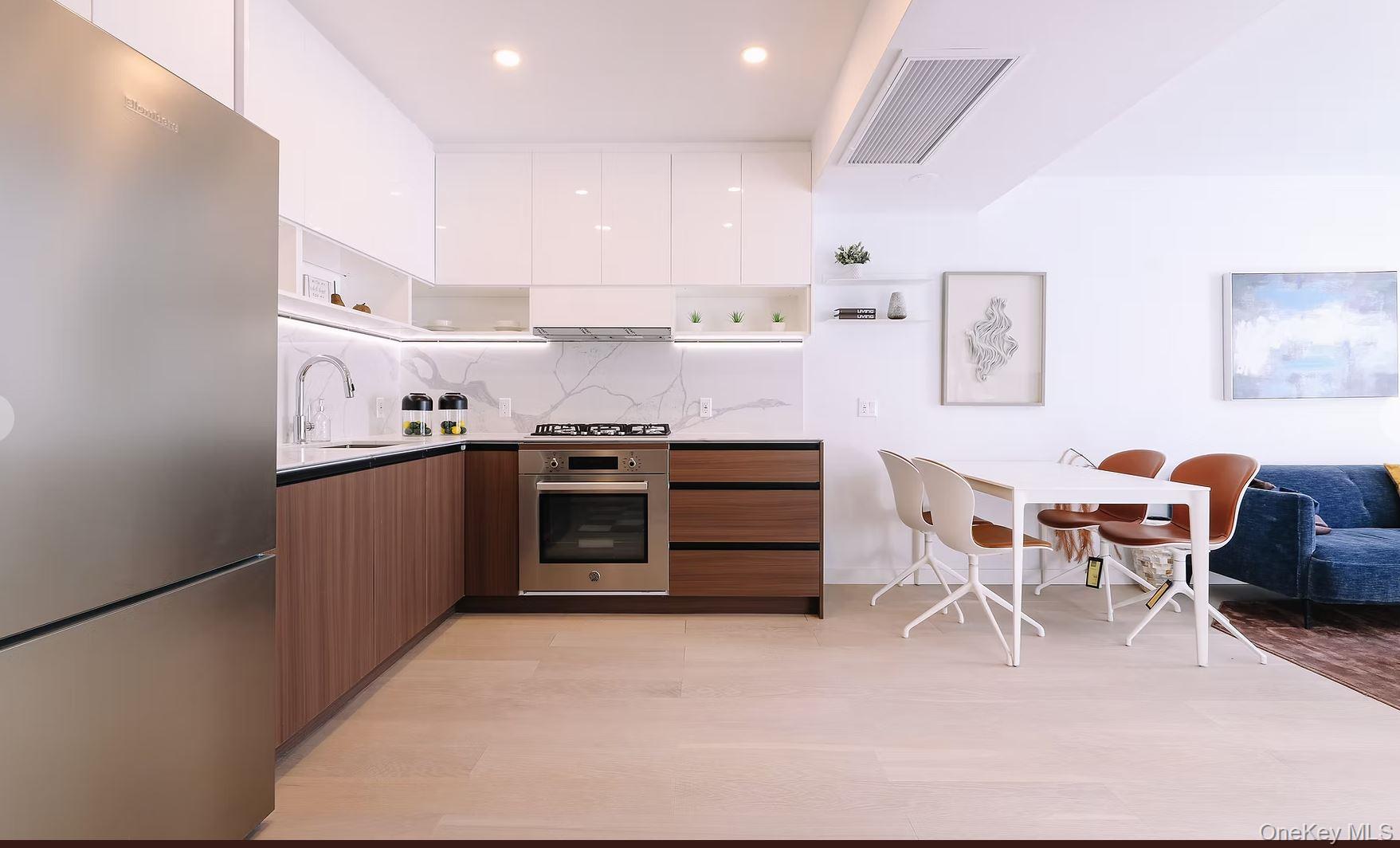 #10 photo, 144-49 Northern Boulevard, 法拉盛 Flushing , NY 11354