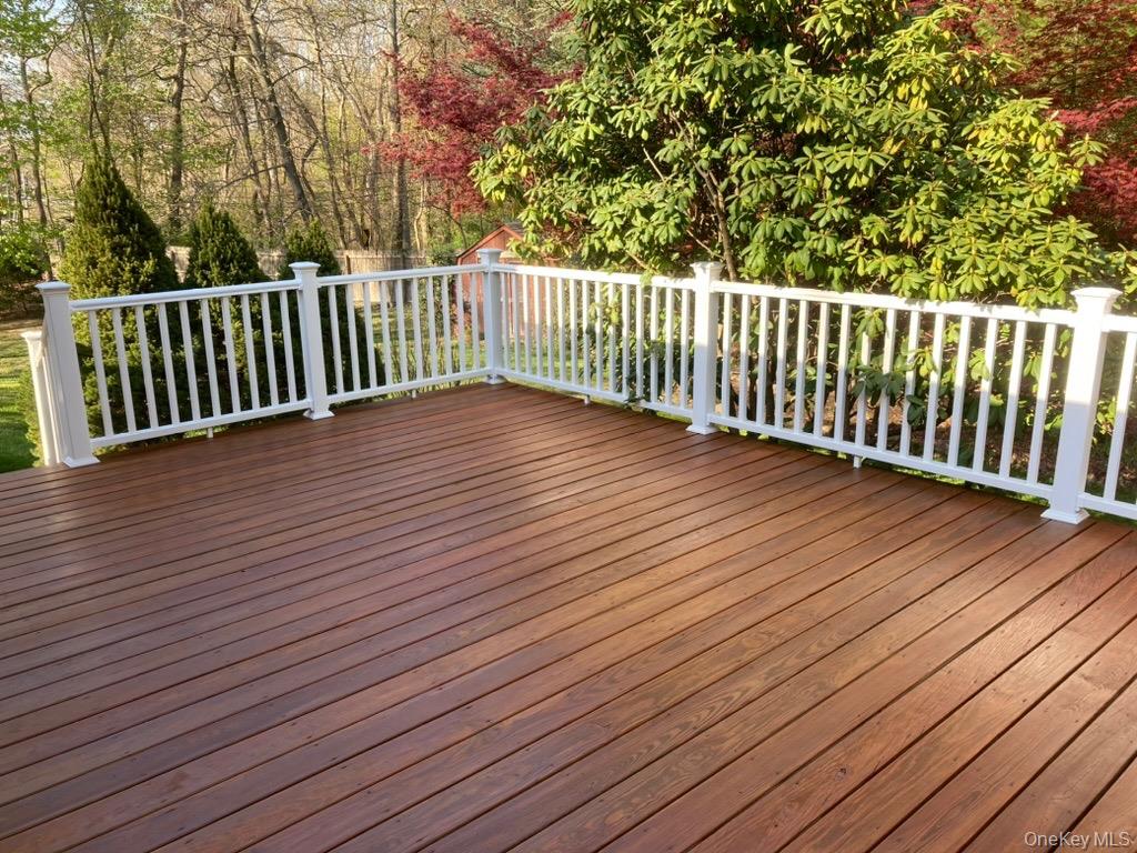 #6 photo, 5 Mannetto Hill Road, Huntington , NY 11743