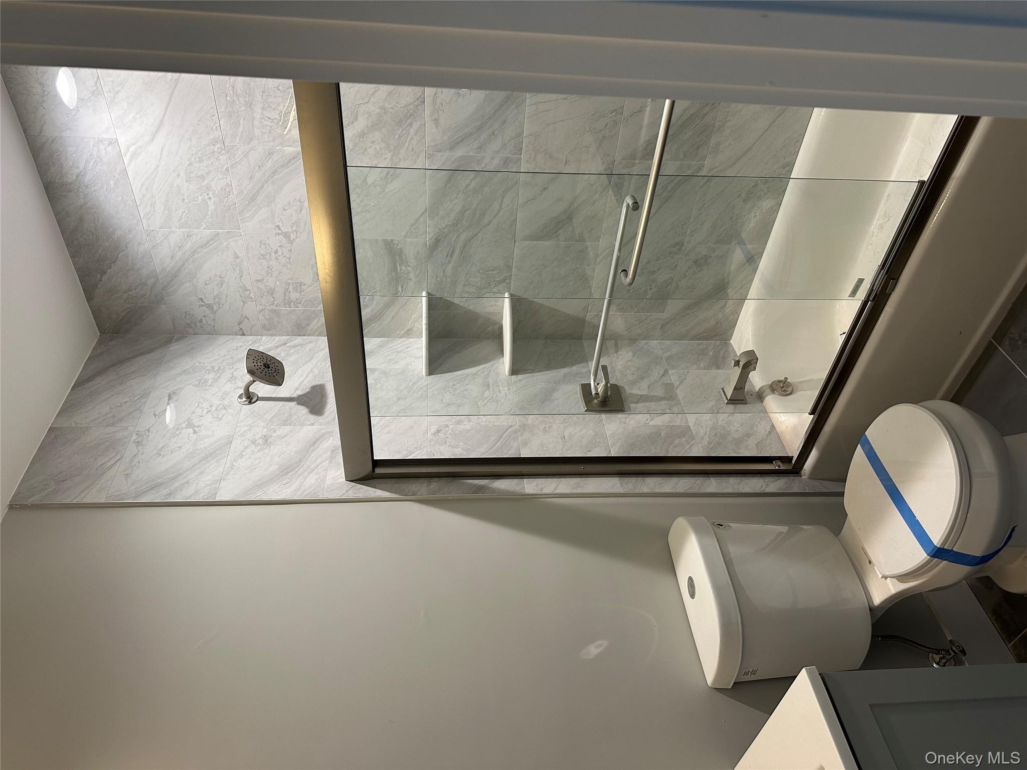 #6 photo, 400 Oak Street, Copiague , NY 11726