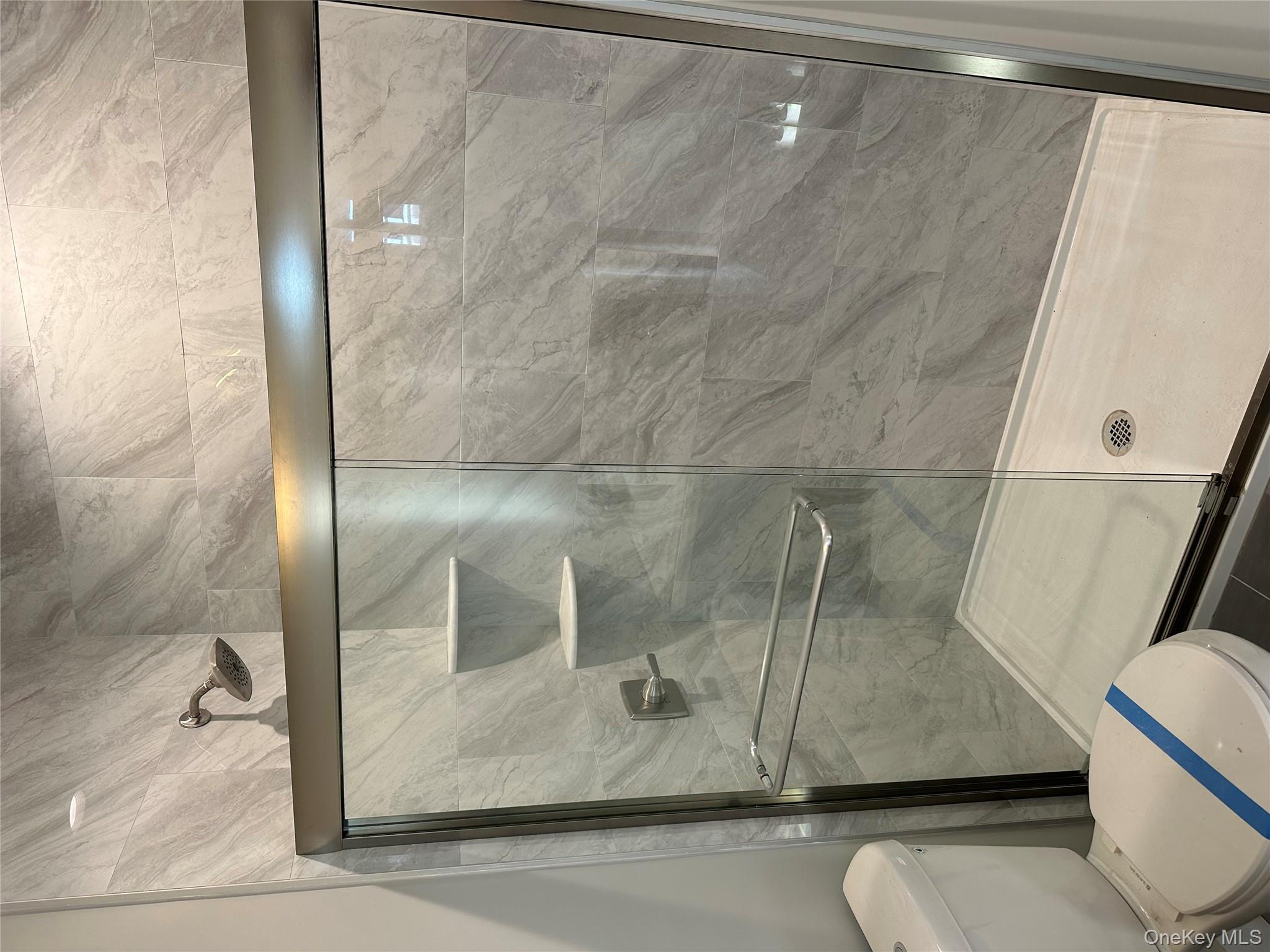 #7 photo, 400 Oak Street, Copiague , NY 11726