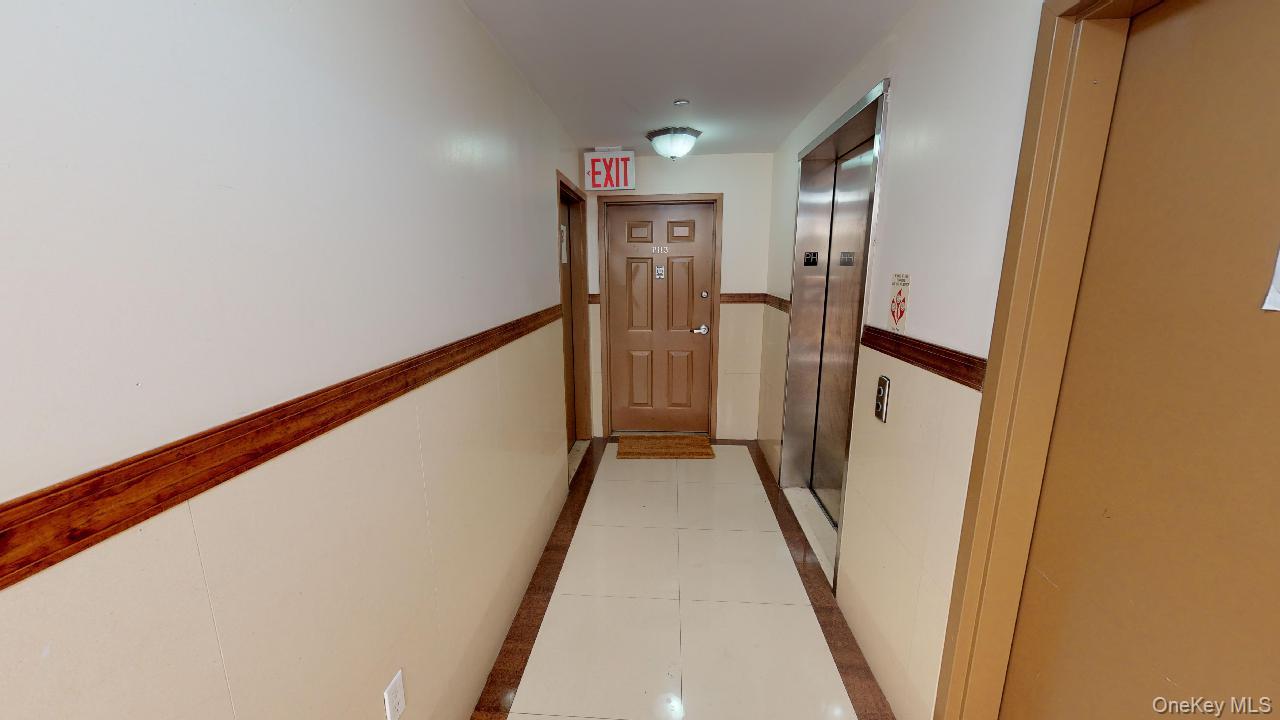 #20 photo, 84-14 143rd Street, Briarwood , NY 11435