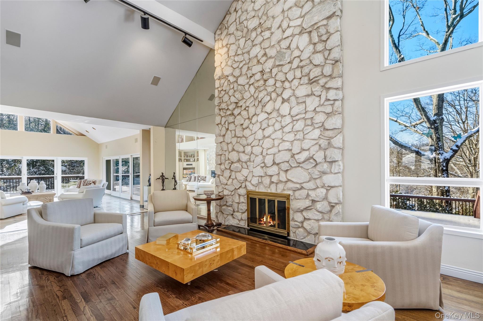 #10 photo, 301 Oakley Court, Mill Neck , NY 11765