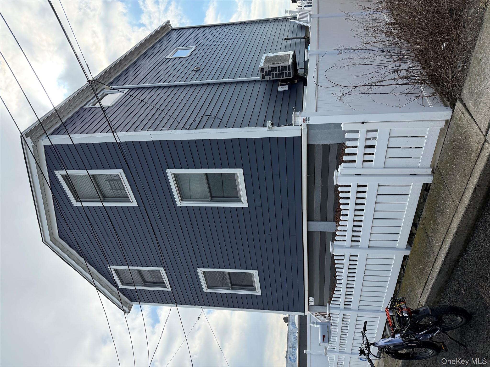 #3 photo, 308 E 8th Road, Broad Channel , NY 11693