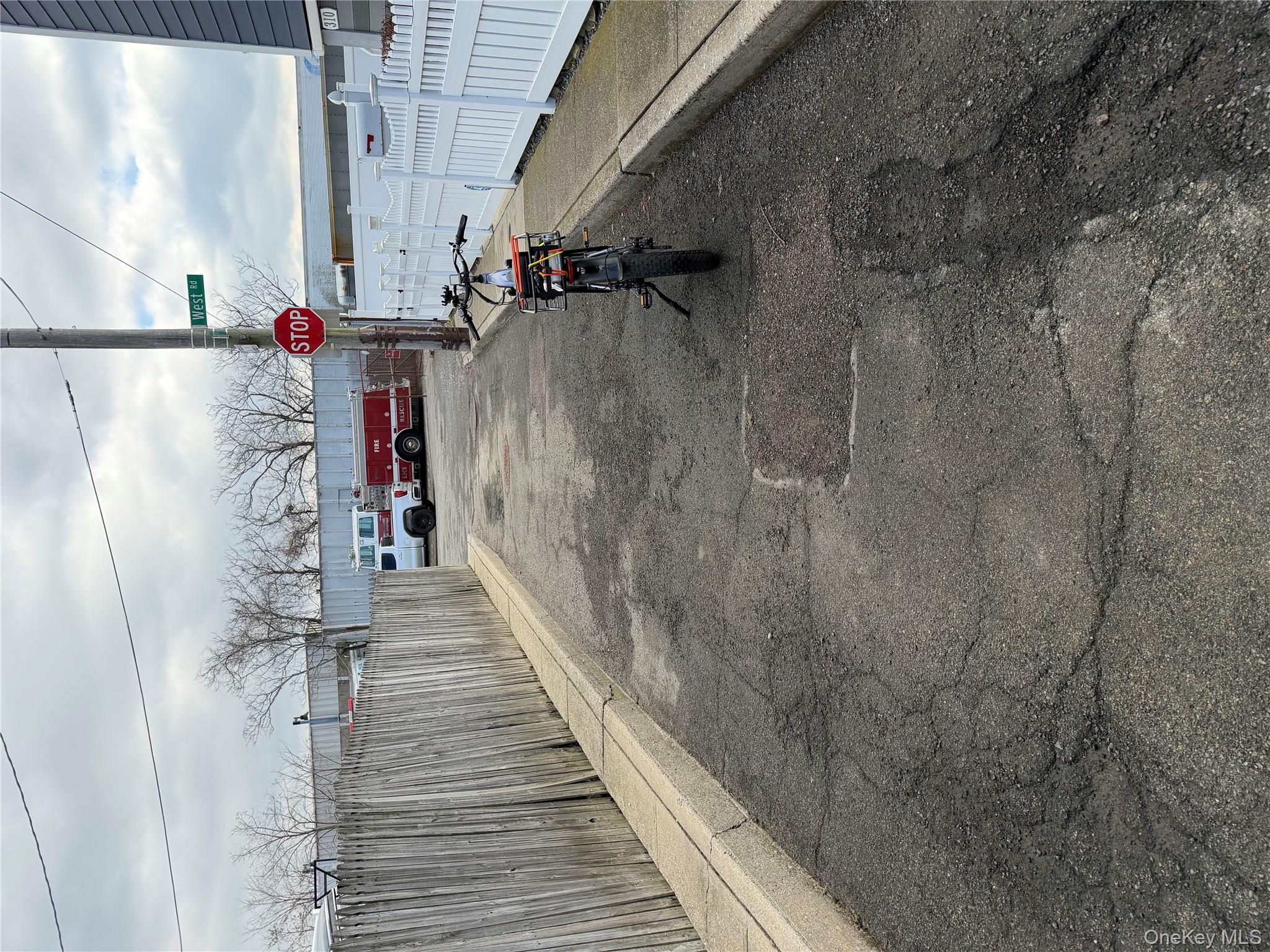 #6 photo, 308 E 8th Road, Broad Channel , NY 11693