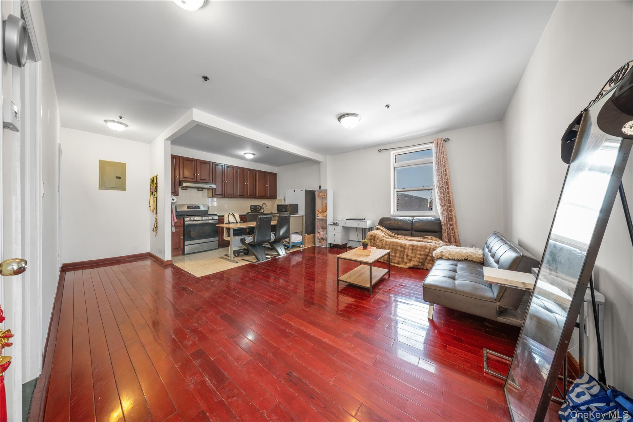 #2 photo, 141-52 33rd Avenue, 法拉盛 Flushing , NY 11354