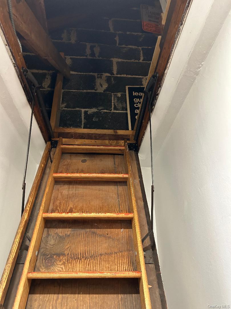 #19 photo, 16-41 160, কুইন্‌স Whitestone , NY 11357