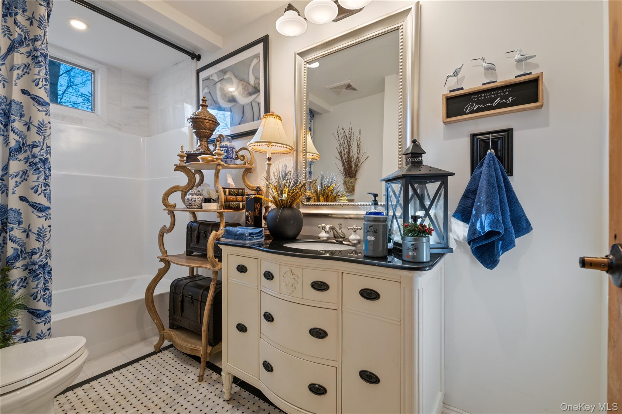 #11 photo, 136 Beach Road, Wading River , NY 11792