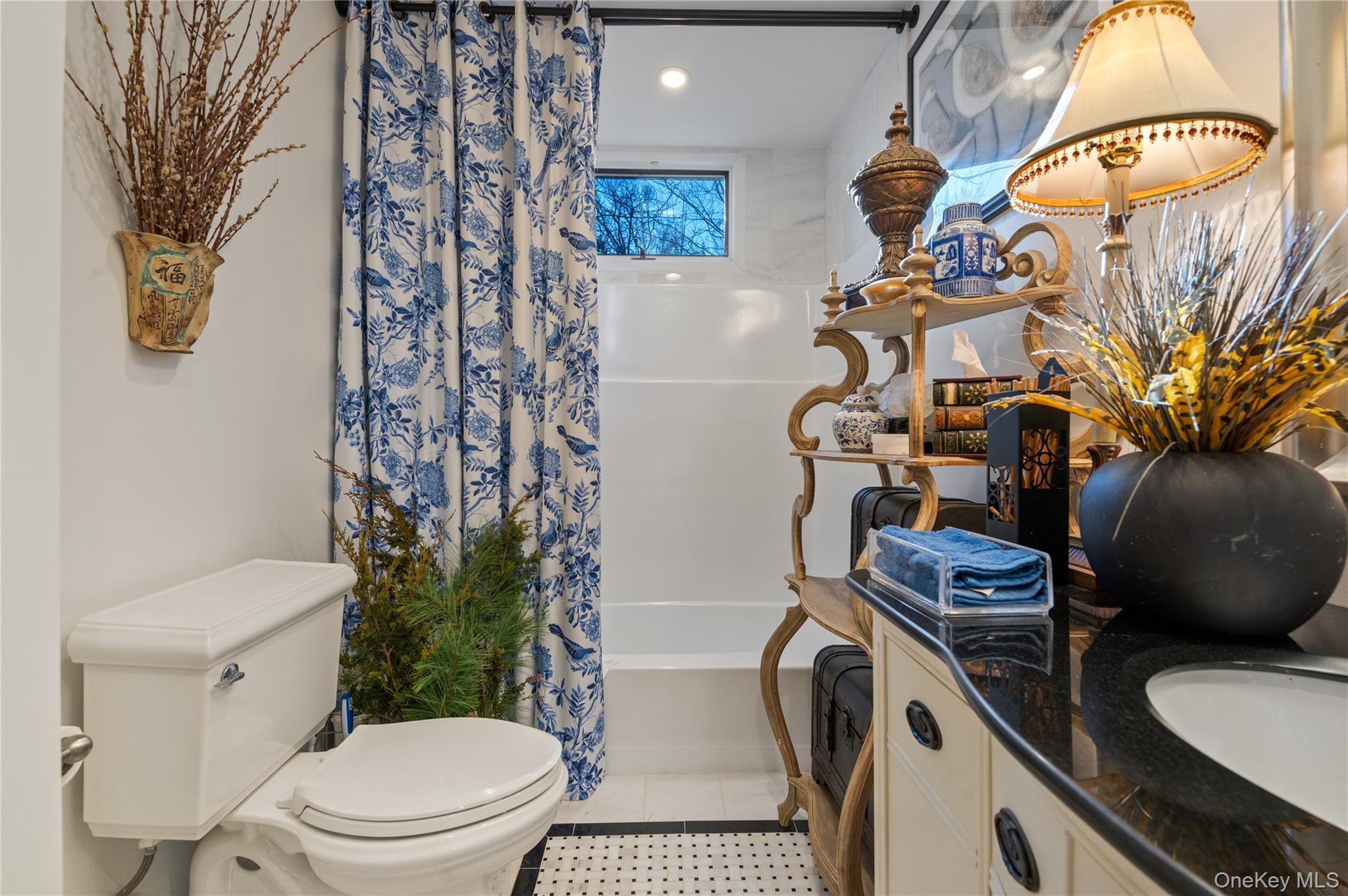 #12 photo, 136 Beach Road, Wading River , NY 11792