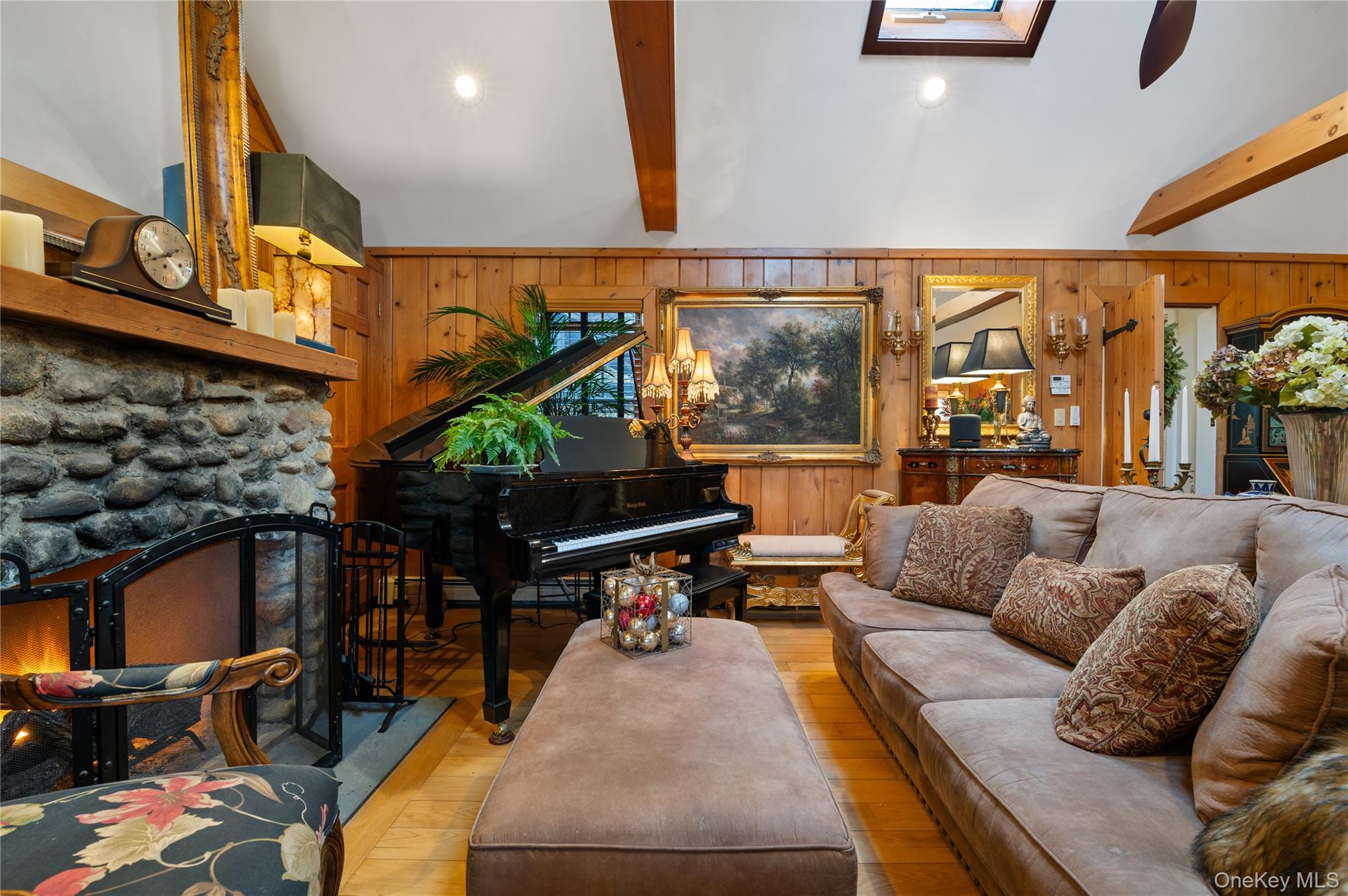 #15 photo, 136 Beach Road, Wading River , NY 11792