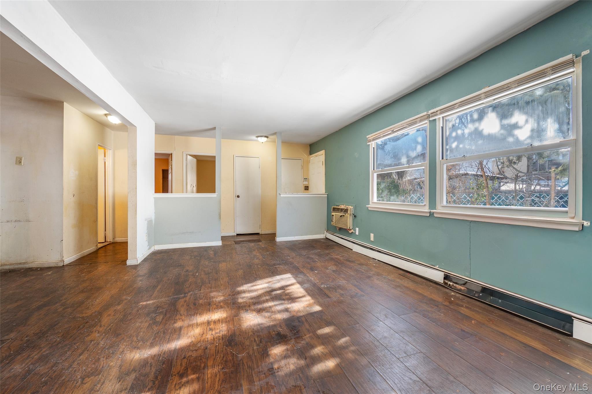 #17 photo, 14989 253rd Street, কুইন্‌স Rosedale , NY 11422