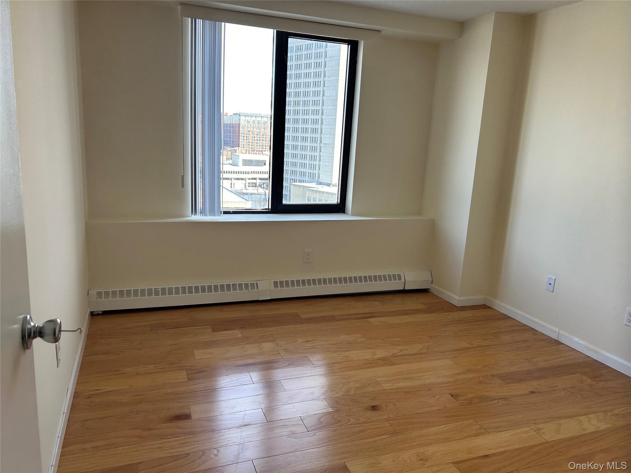 #10 photo, 4 Martine Avenue, White Plains , NY 10606