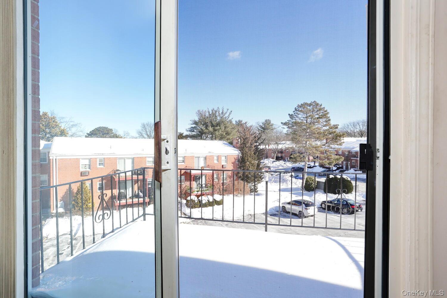 #11 photo, 51 Bon Aire Circle, Suffern , NY 10901