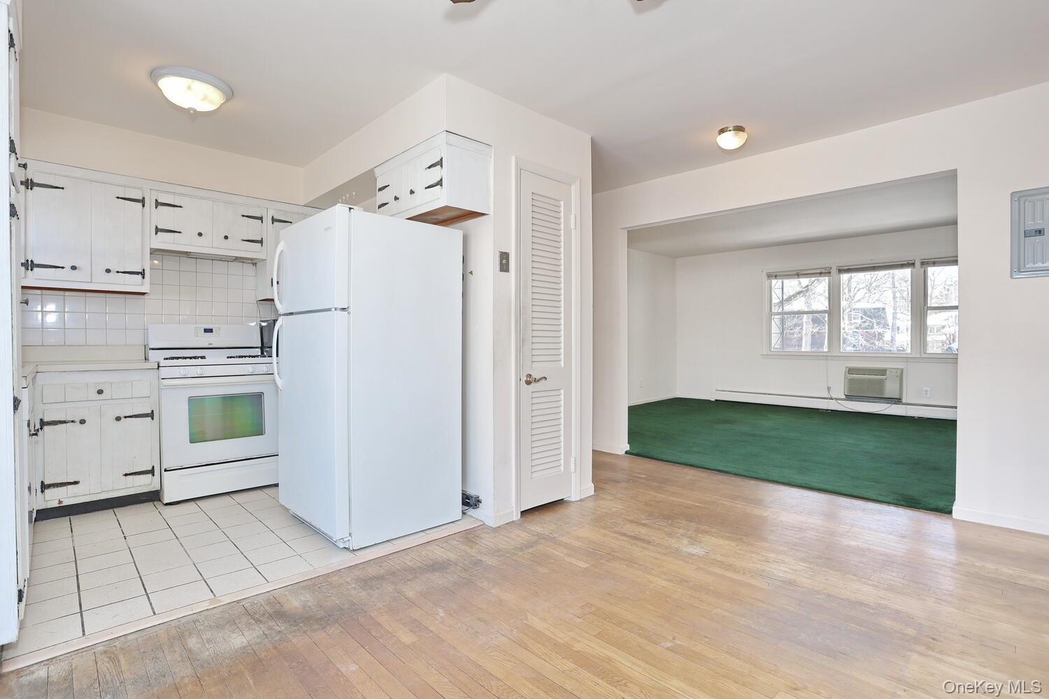 #13 photo, 51 Bon Aire Circle, Suffern , NY 10901