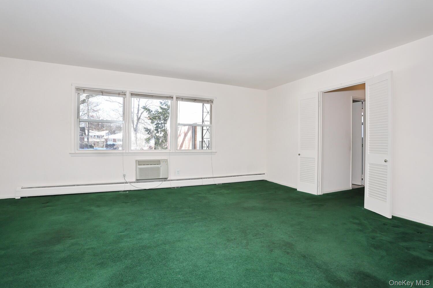 #7 photo, 51 Bon Aire Circle, Suffern , NY 10901