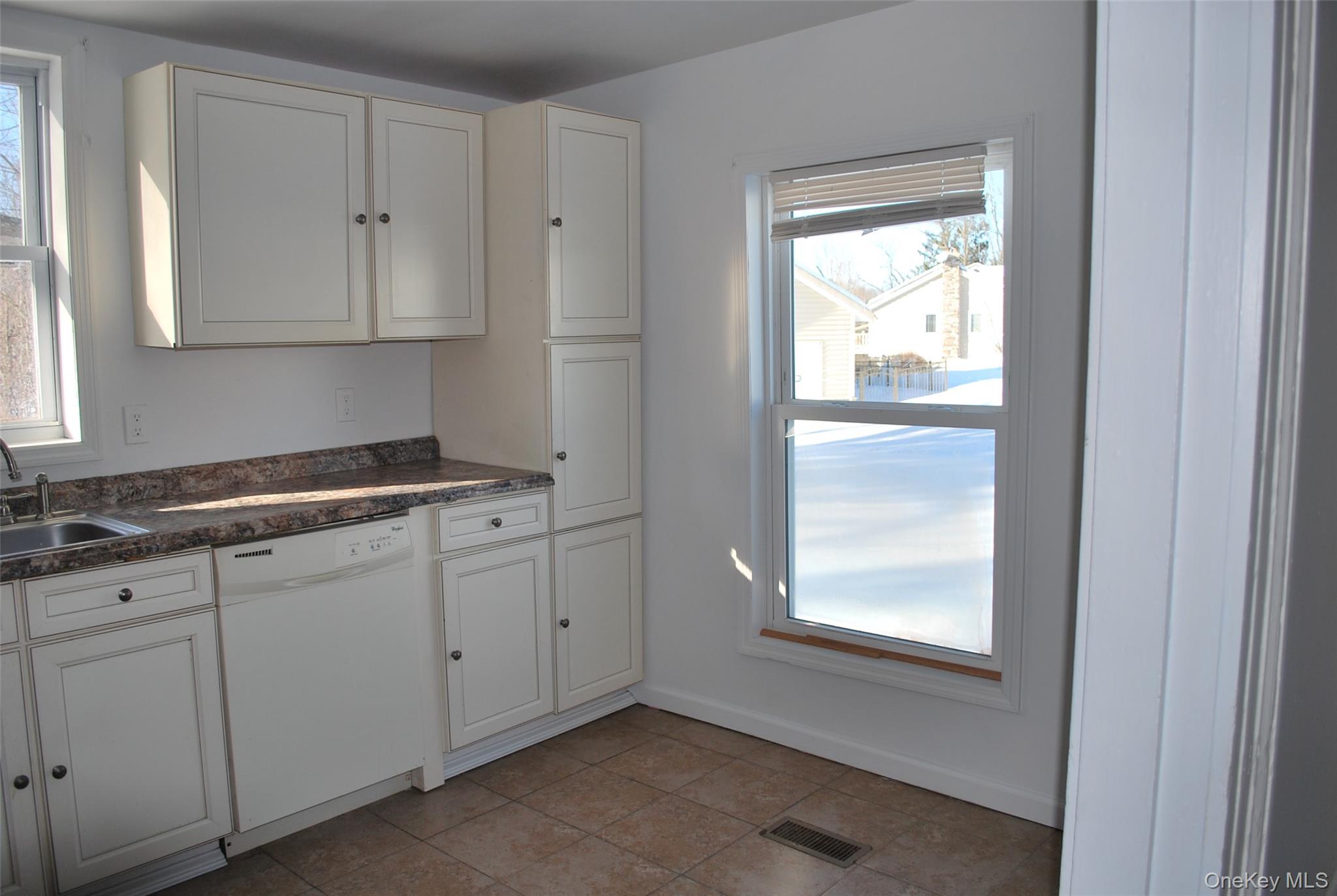 #6 photo, 22 Dekay Road, Warwick , NY 10990