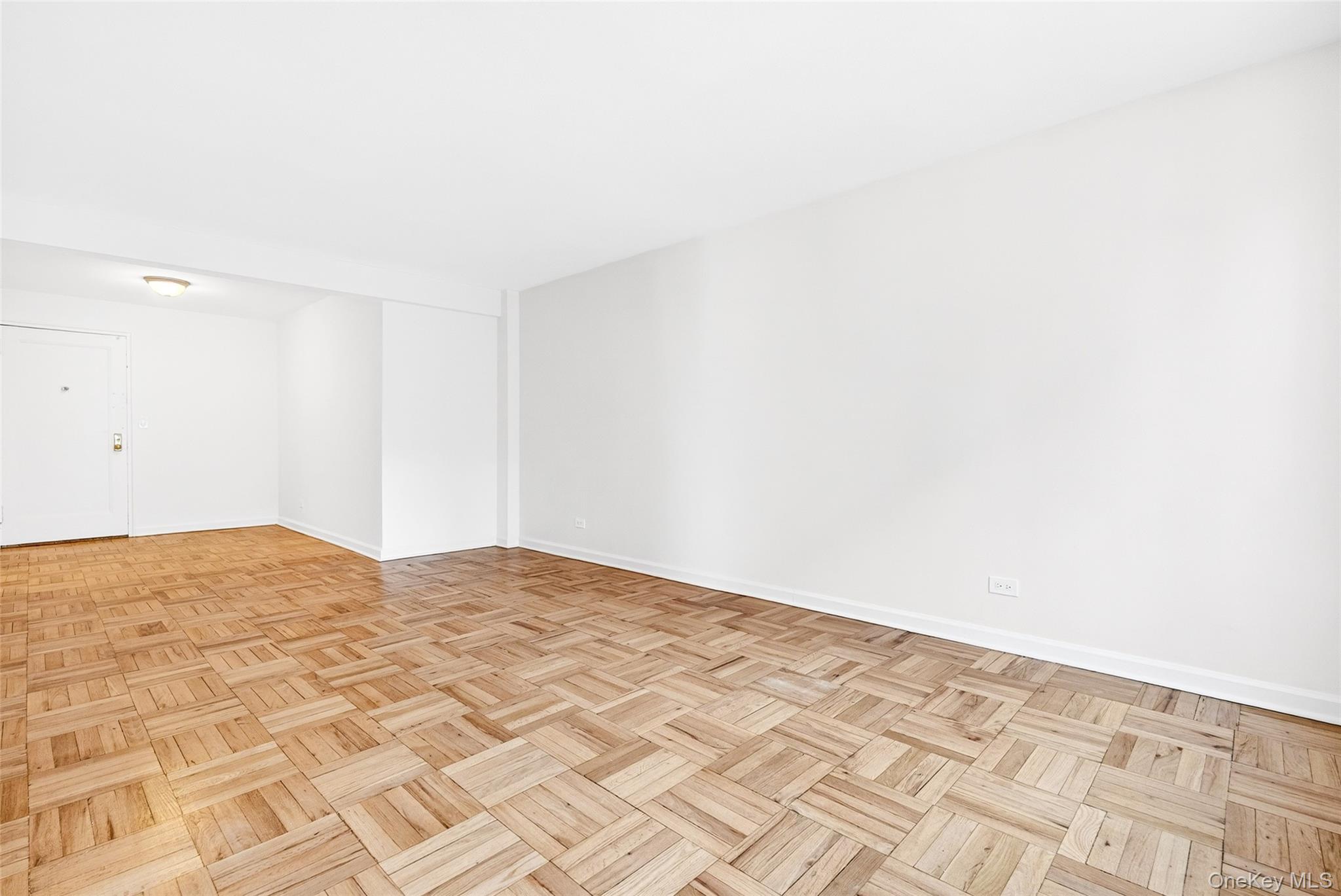 #16 photo, 2244 Bronx Park, Bronx , NY 10467