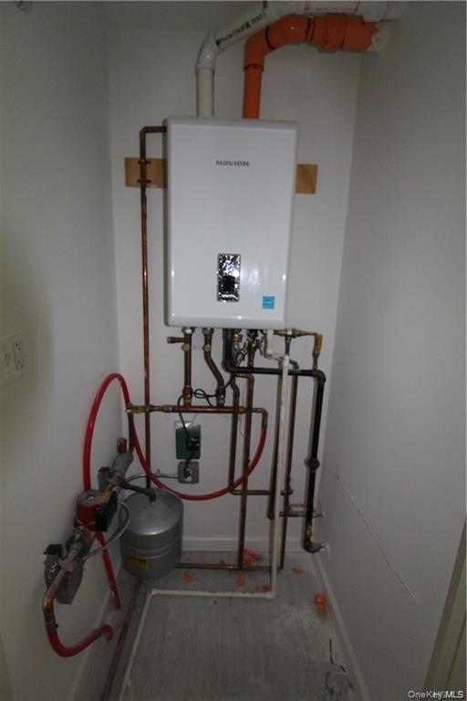 #13 photo, 1342 Prospect Avenue, Бронкс ‖ Bronx , NY 10459