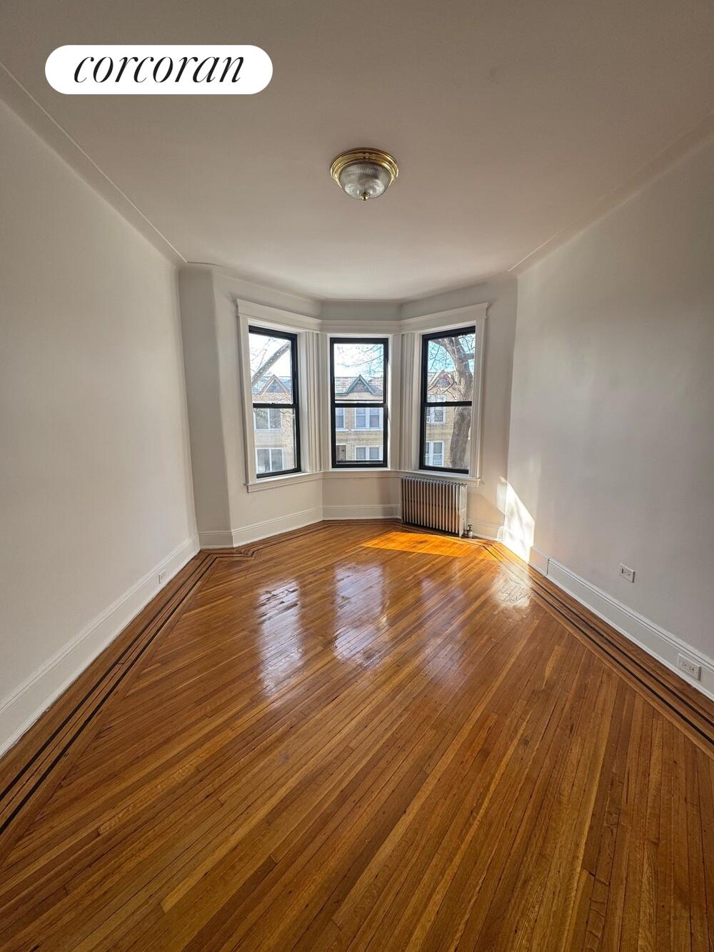 #14 photo, Glendale, Glendale , NY 11385