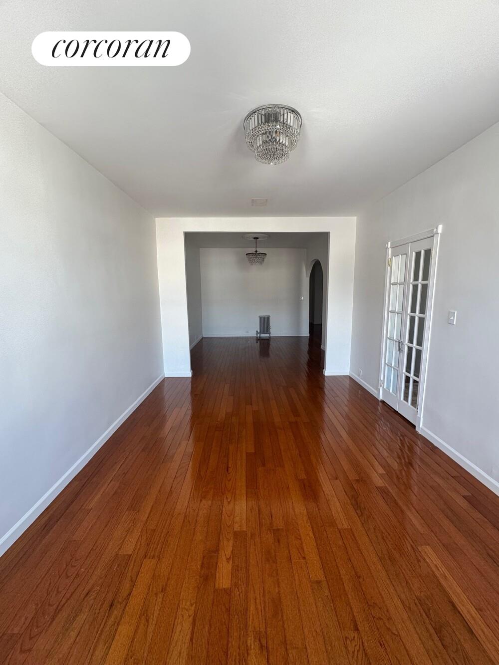 #6 photo, Glendale, Glendale , NY 11385