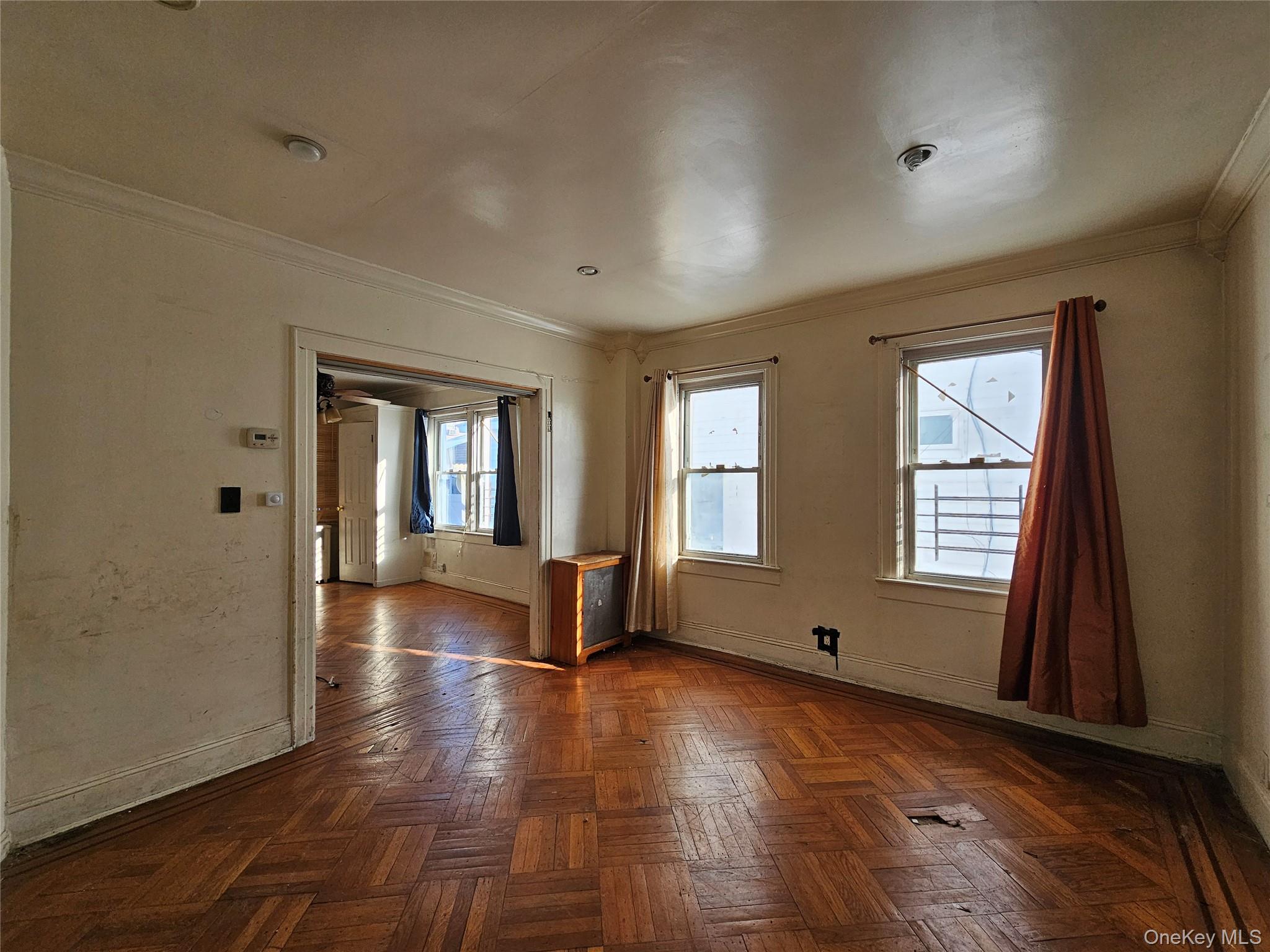 #8 photo, 11311 198th Street, 皇后区 Saint Albans , NY 11412