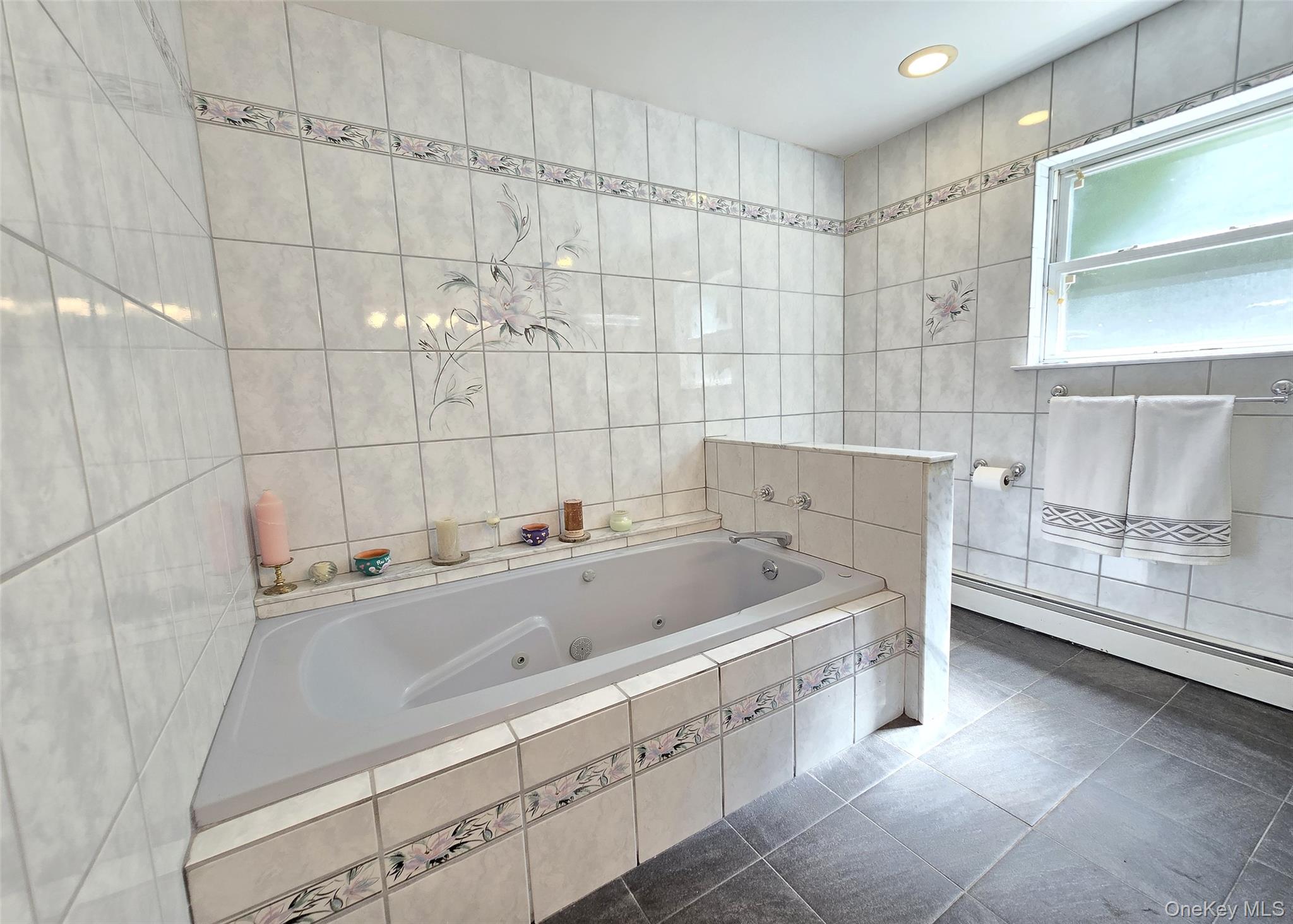 #14 photo, 3 Ross Court, Manorville , NY 11949