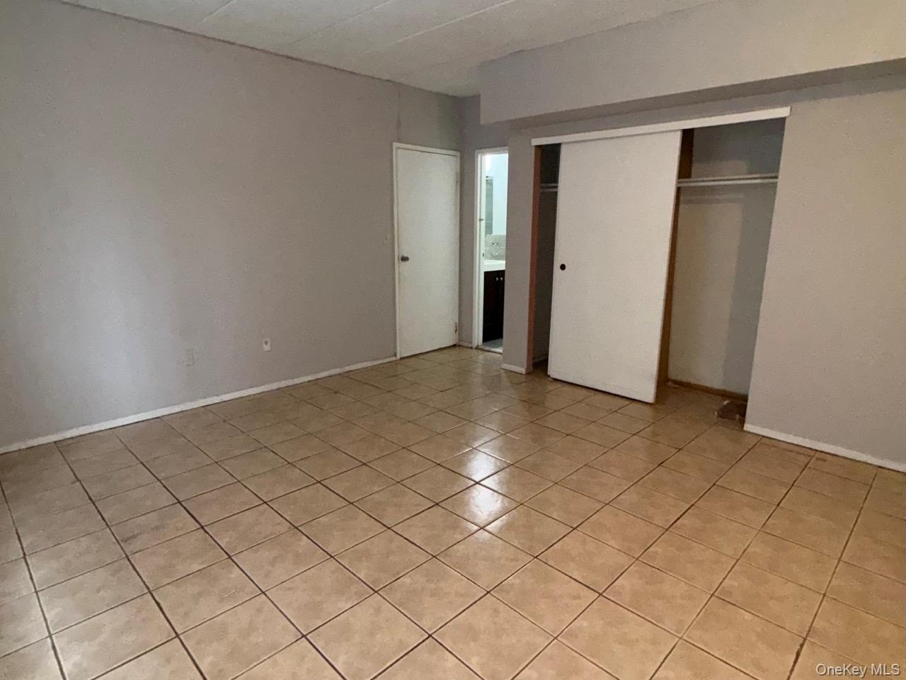 #11 photo, 14726 Roosevelt Avenue, Flushing , NY 11354