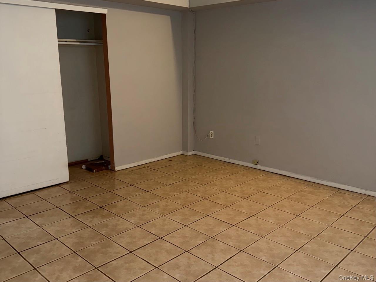 #12 photo, 14726 Roosevelt Avenue, Flushing , NY 11354