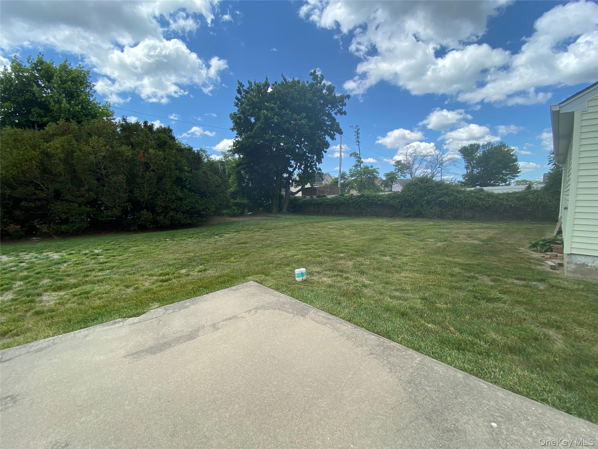 #5 photo, 60 Schmeelk Place, Copiague , NY 11726