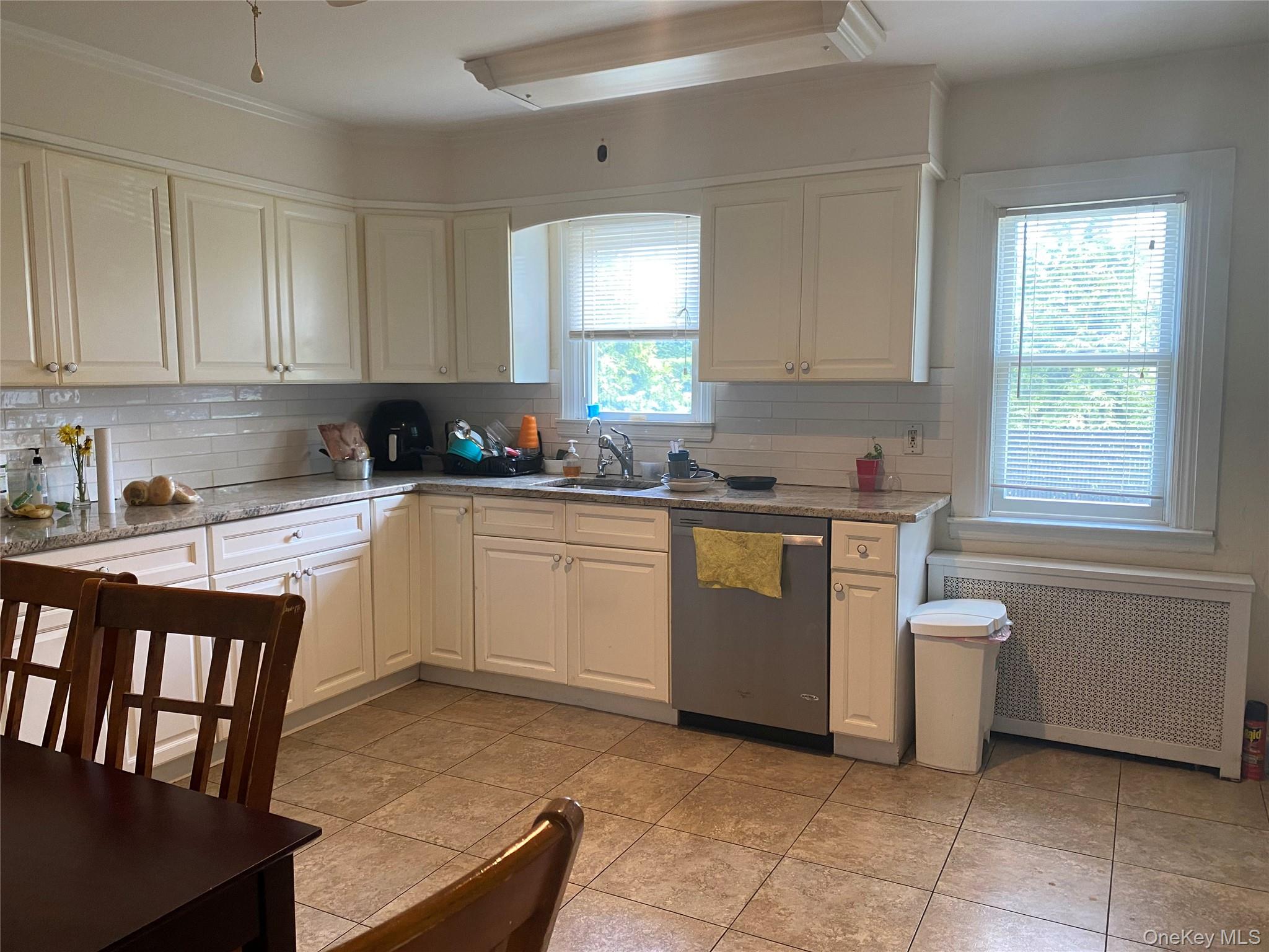 #7 photo, 60 Schmeelk Place, Copiague , NY 11726