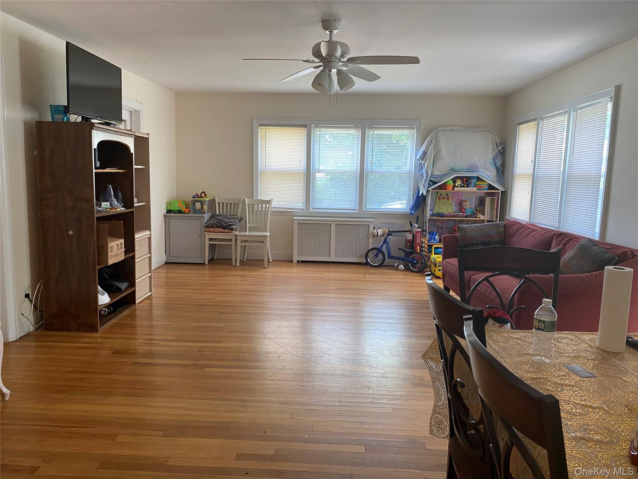 #9 photo, 60 Schmeelk Place, Copiague , NY 11726