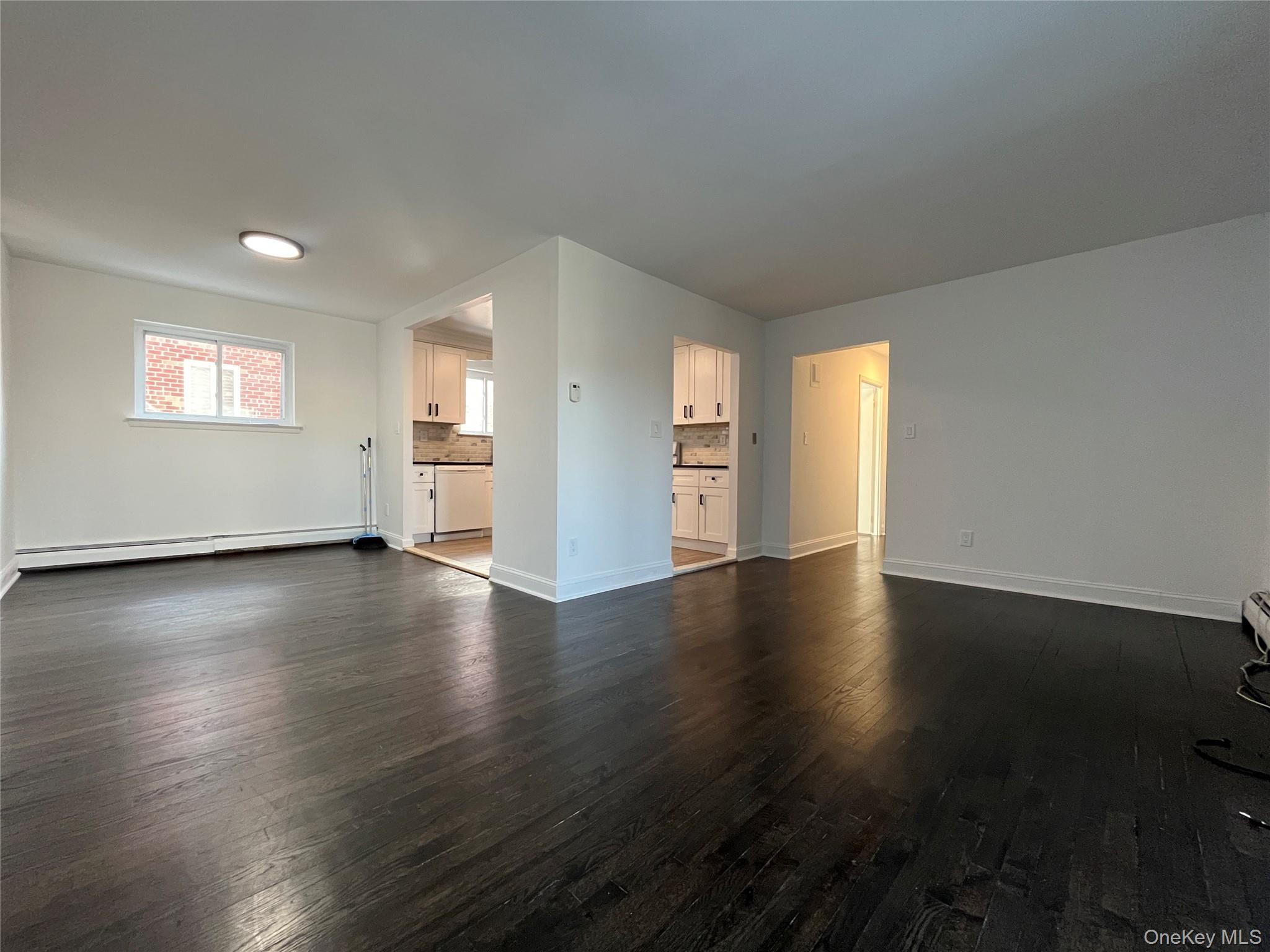 #3 photo, 7550 Furmanville Avenue, Middle Village , NY 11379