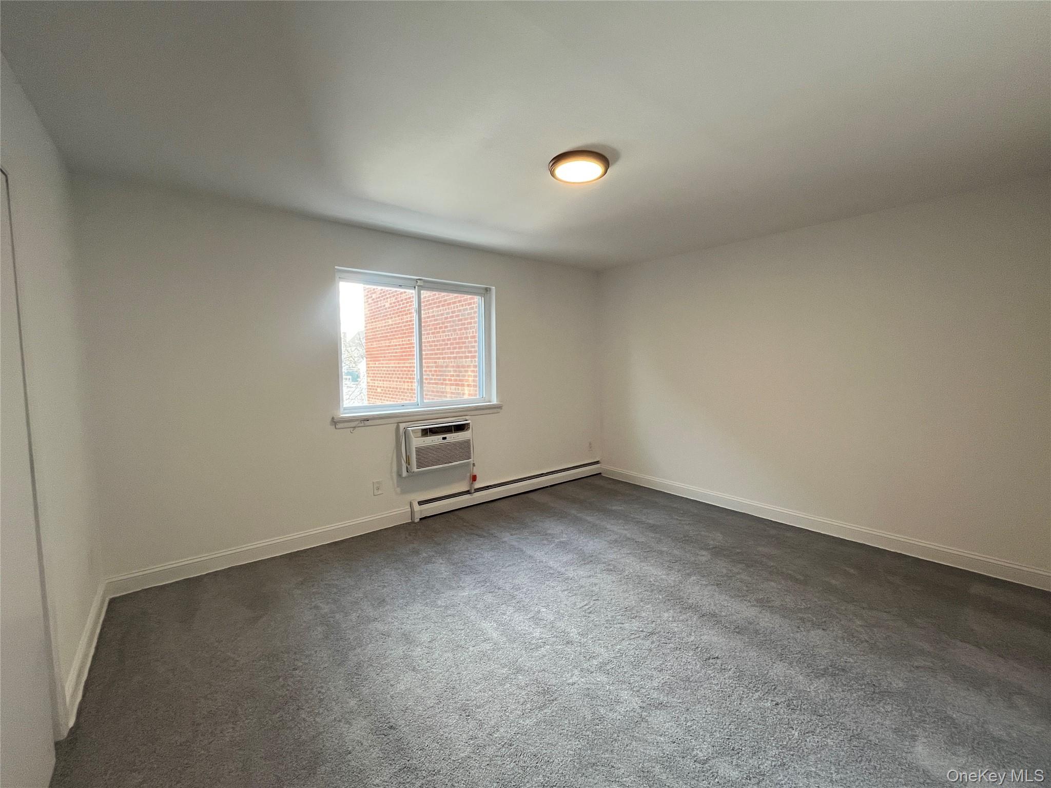 #7 photo, 7550 Furmanville Avenue, Middle Village , NY 11379