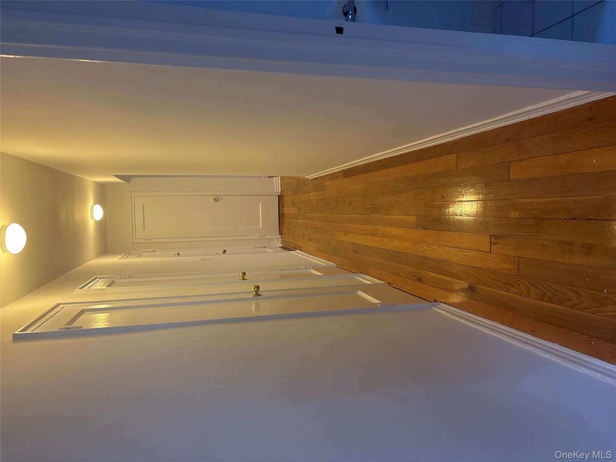 #15 photo, 23 Schenck Avenue, Great Neck , NY 11021