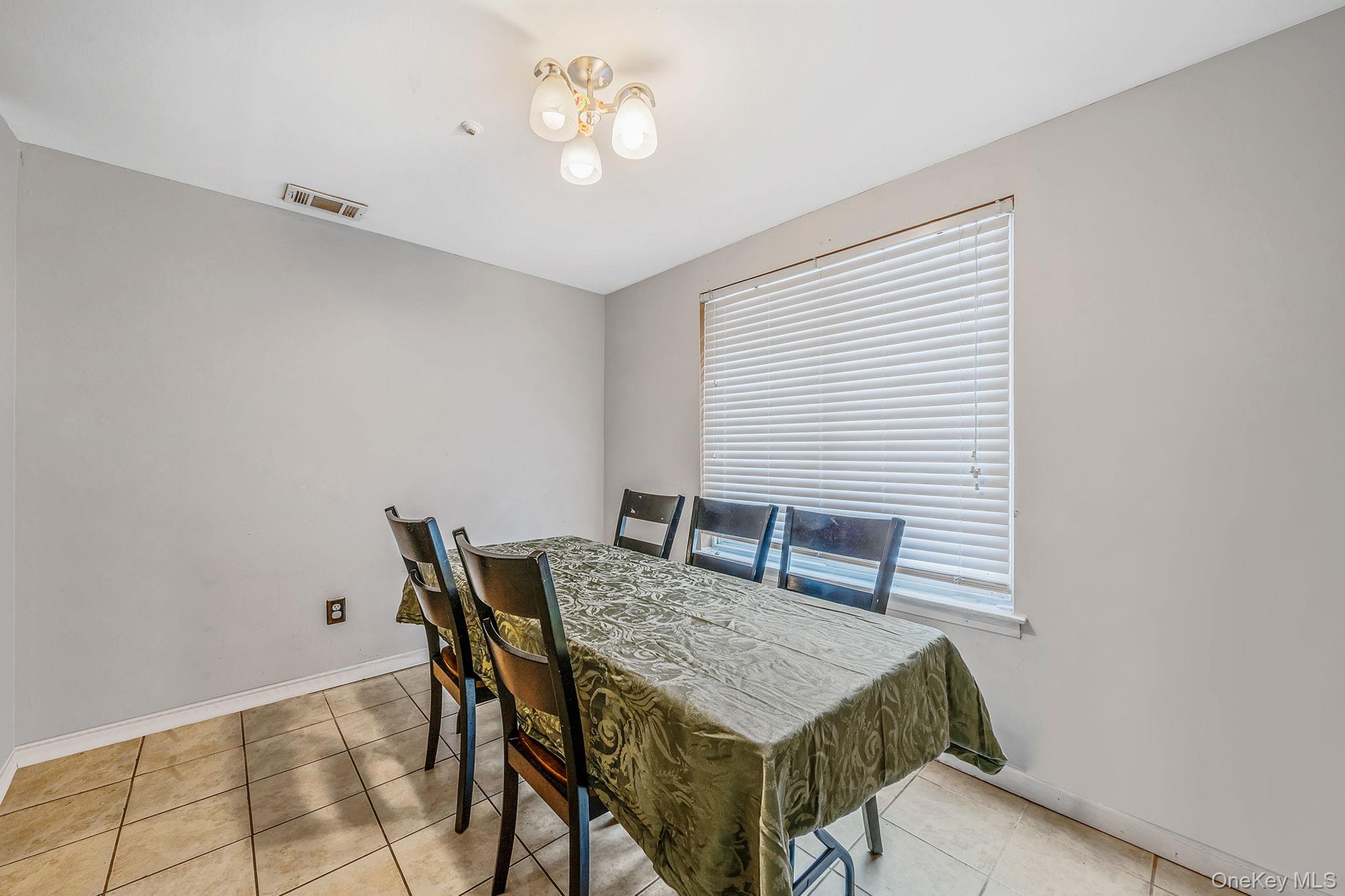 #7 photo, 615 Blue Ridge Drive, Medford , NY 11763