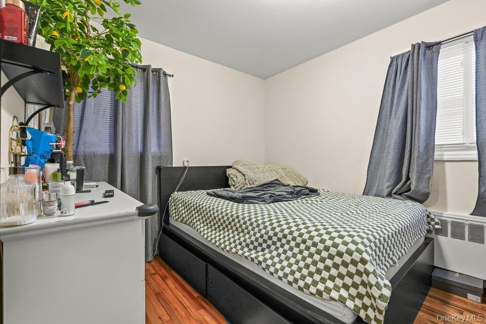 #13 photo, 40 Firwood Road, Port Washington , NY 11050