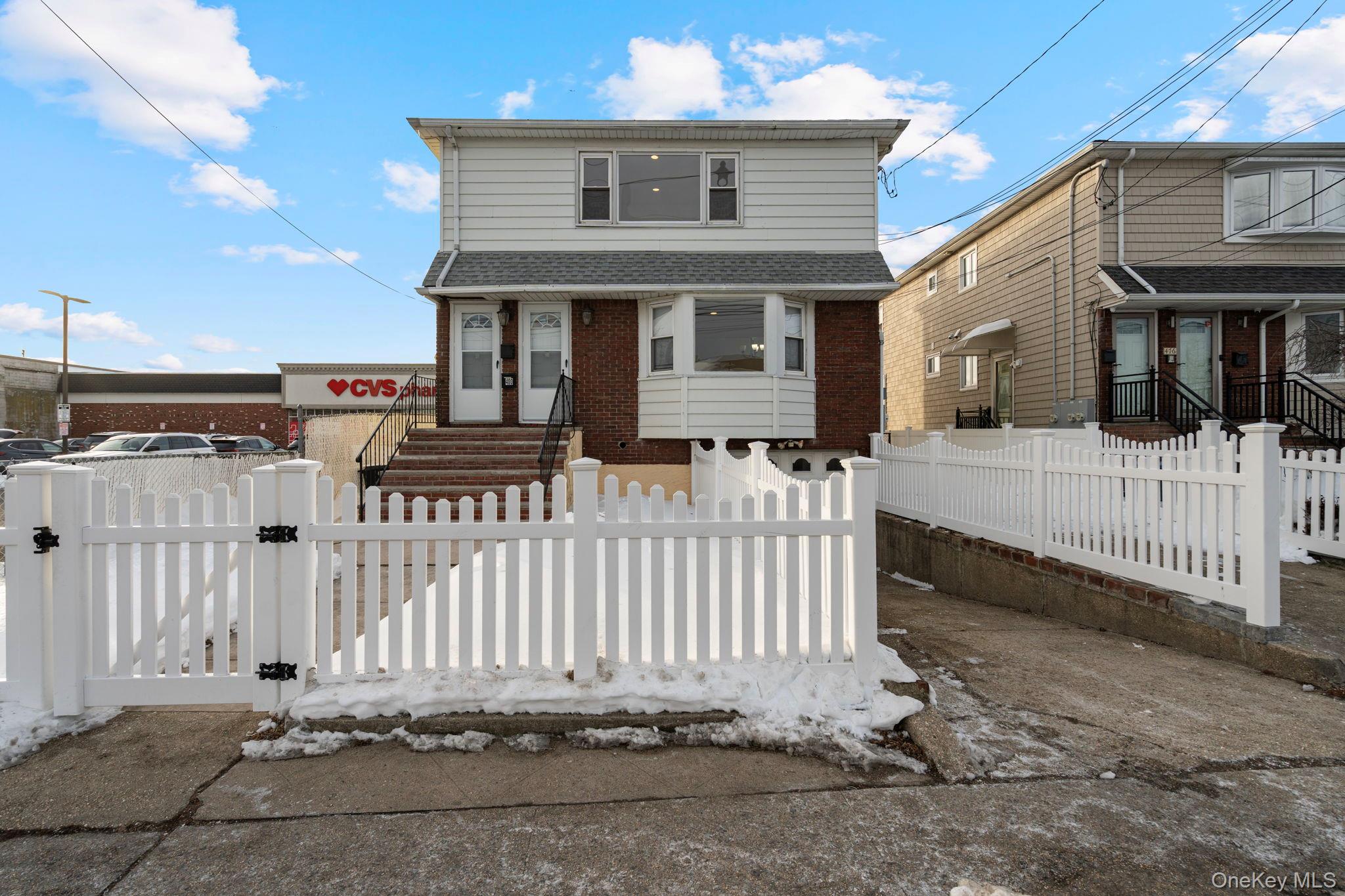 #1 photo, 480 Ocean Avenue, East Rockaway , NY 11518