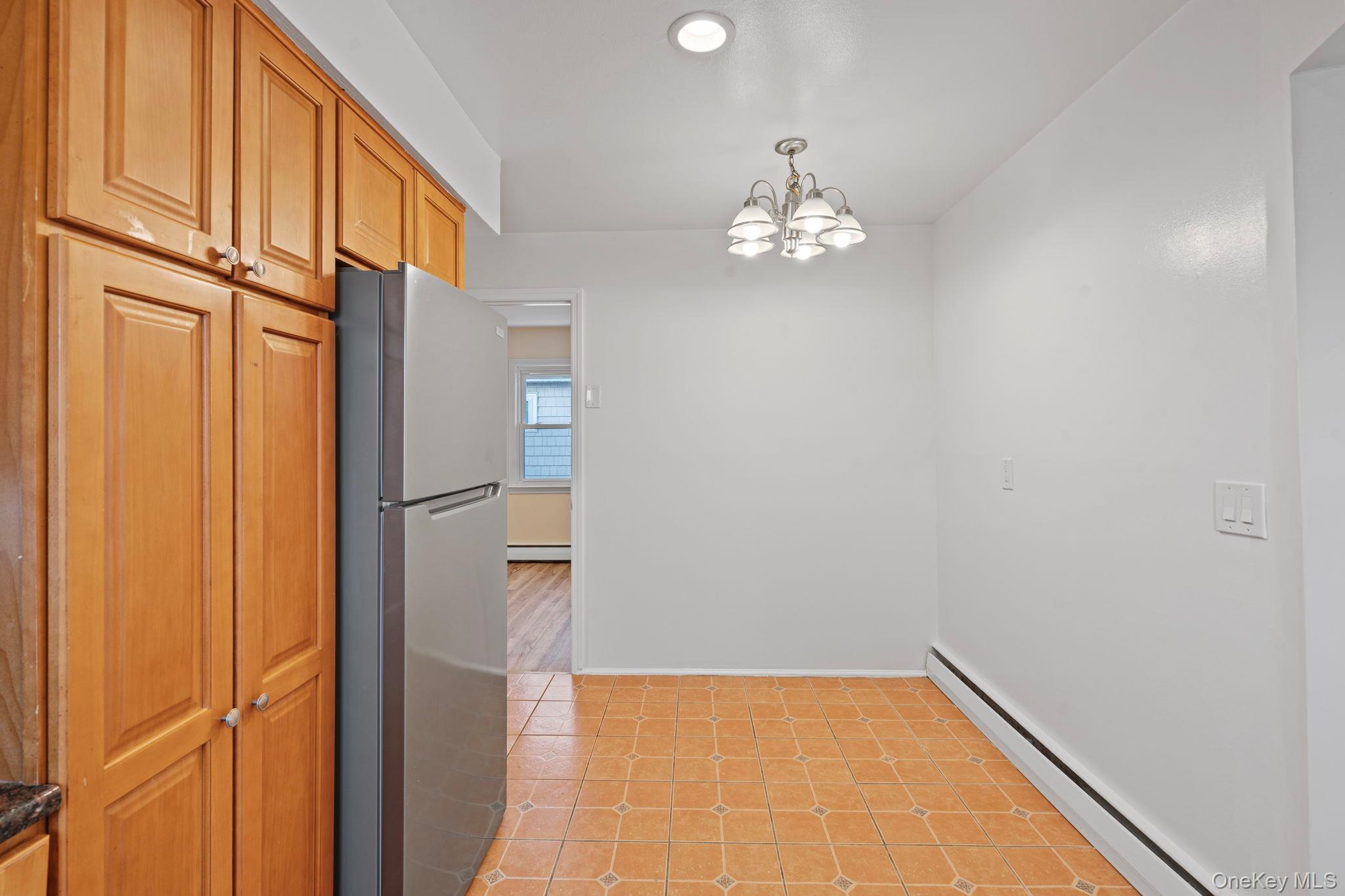 #7 photo, 480 Ocean Avenue, East Rockaway , NY 11518