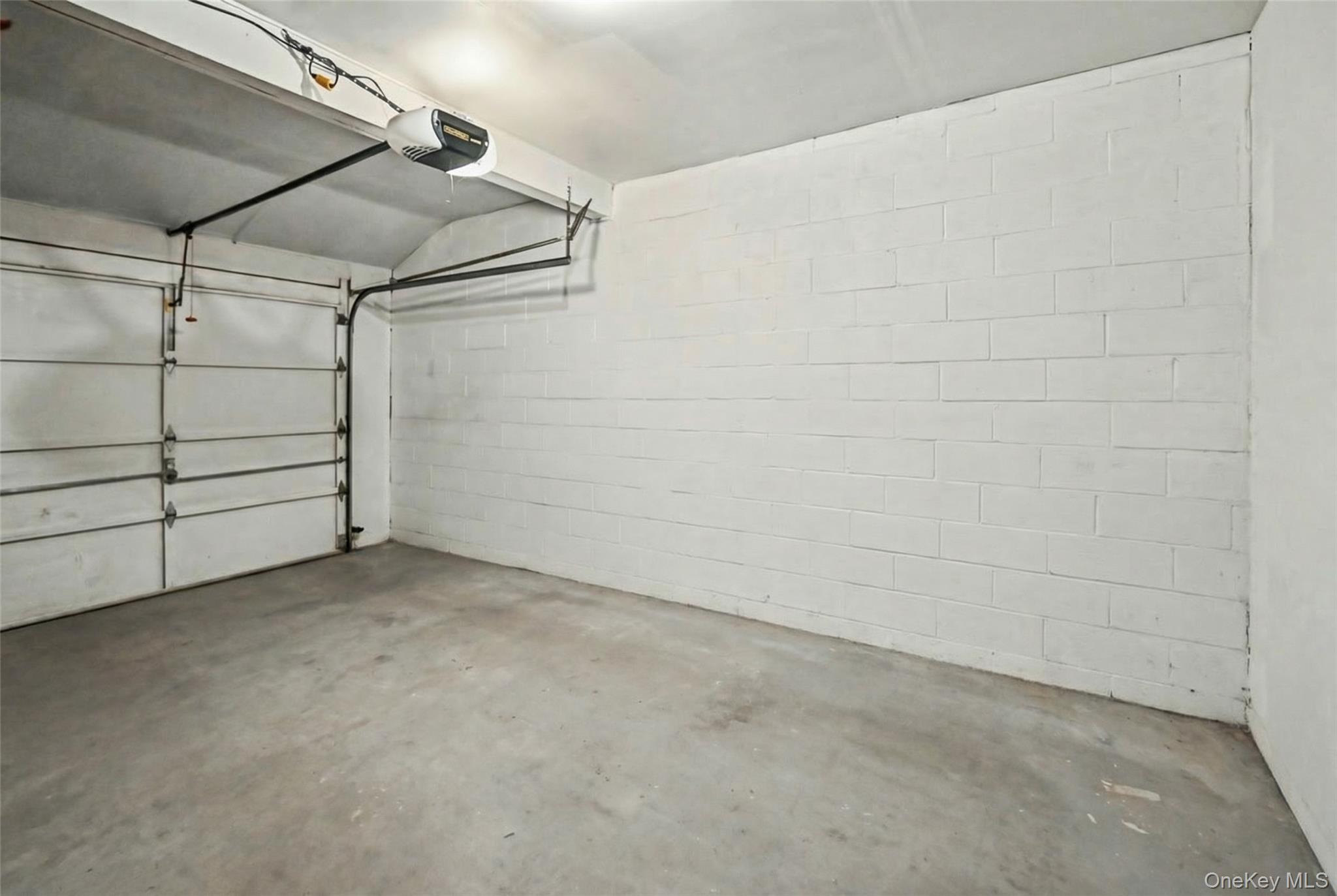 #19 photo, 55 Cherry Street, Central Islip , NY 11722