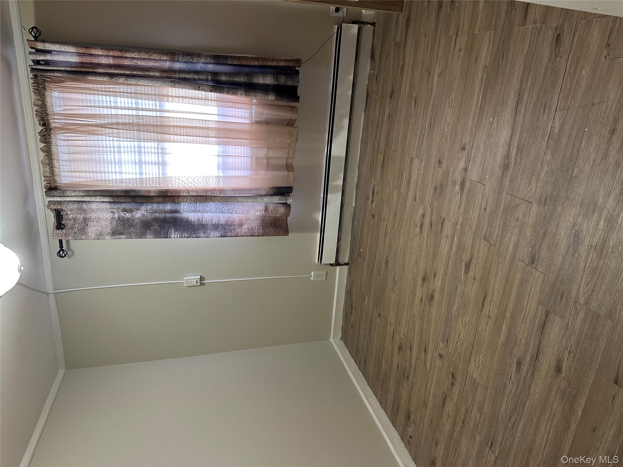 #5 photo, 74 Dehnhoff Avenue, Freeport , NY 11520