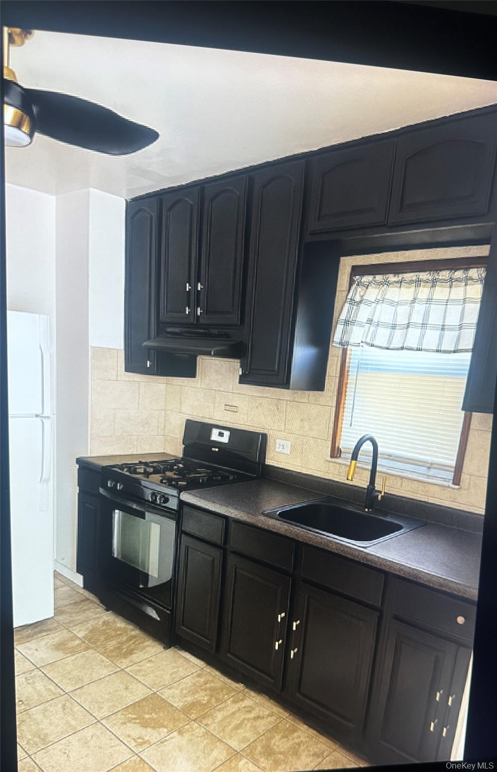 #9 photo, 74 Dehnhoff Avenue, Freeport , NY 11520