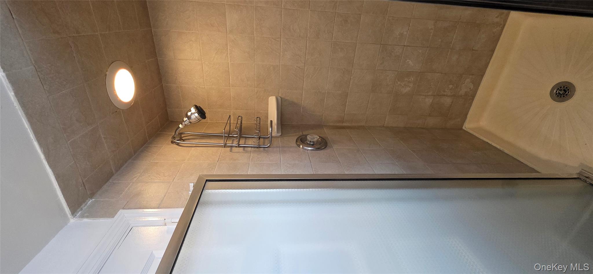 #12 photo, 20 Hamilton Avenue, 롱 아일랜드 Oyster Bay , NY 11771