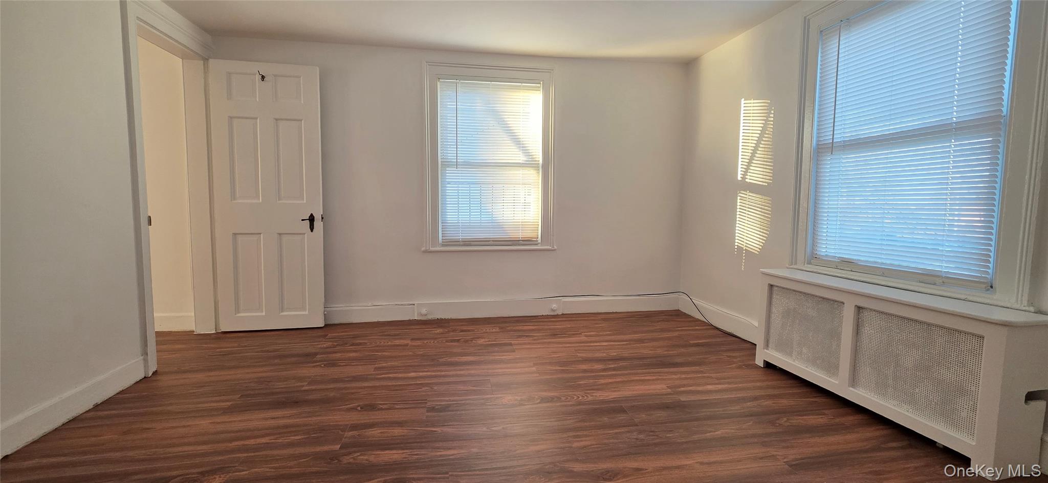 #6 photo, 20 Hamilton Avenue, 롱 아일랜드 Oyster Bay , NY 11771